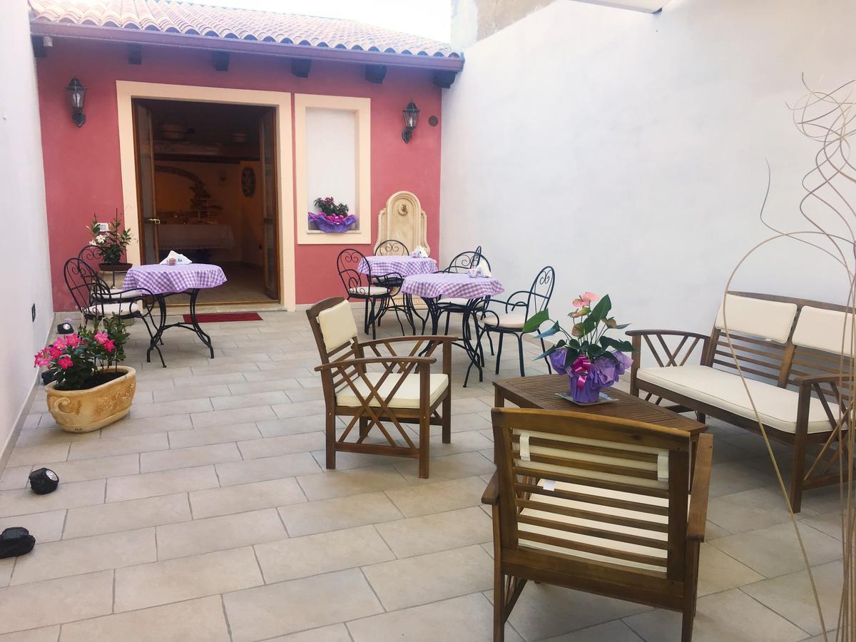 Sennori B&B Mariposa מראה חיצוני תמונה